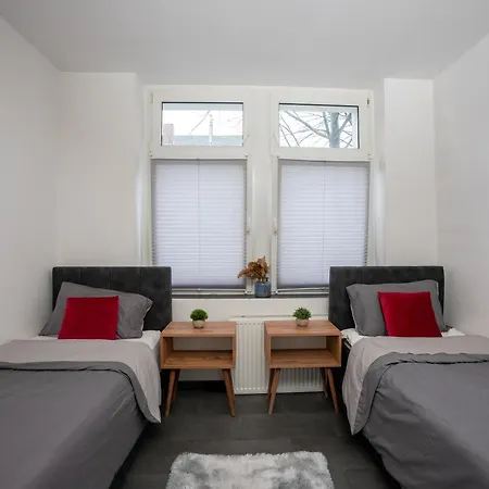 Serviceroom24 - 4 In Wlan - Smart-tv - 24-7 Check-in Und Kuche